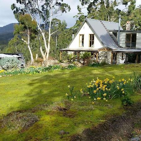 The Stone Cottage - Bruny Island Simpsons Bay Exterior photo