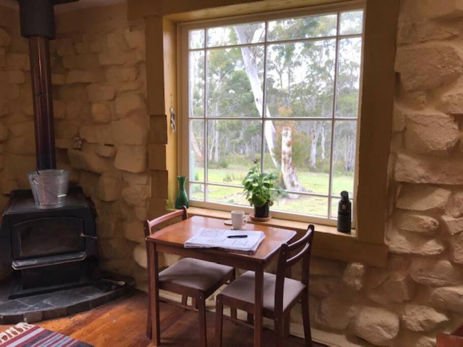 The Stone Cottage - Bruny Island Simpsons Bay Exterior photo
